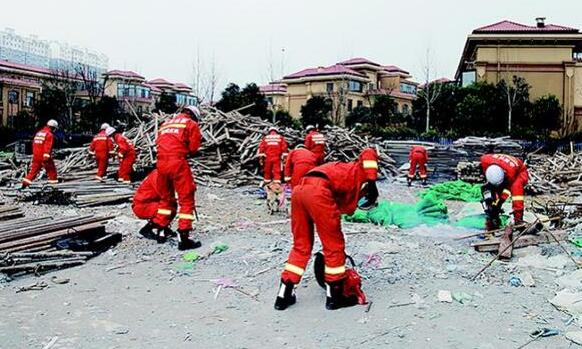 哥伦比亚中部发生6.2级地震 首都波哥大等地有震感