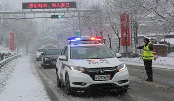 受雨雪天气影响 淄博部分公交线路停运或临时调整