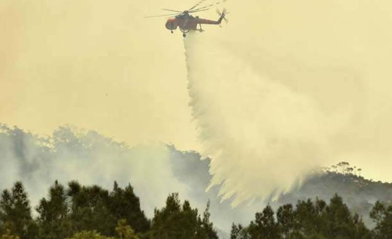 澳大利亚山火不灭高温再“添堵” 政府再次要求疏散撤离