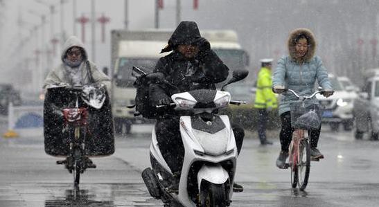 河北雾霾有所收敛气温跌至2℃ 部分地区伴有雨夹雪