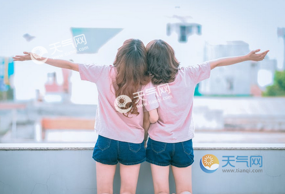 2019妇女节祝福语精选简短 三八妇女节朋友圈祝福的话