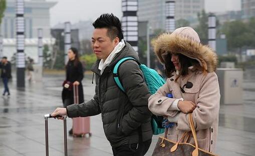 今日厦门依旧多云难见阳光 局地气温也仅有20℃