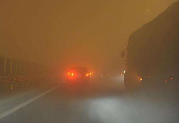 广东早晚有大雾能见度差 明起雨水显著增强大部大雨