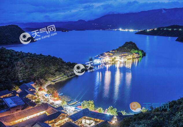 2月14情人节去哪里玩好 情人节旅游宁静美丽的地方