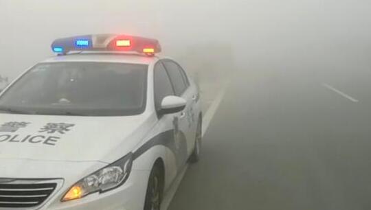 受大雾天气影响 昨日天津河北等4省高速封闭