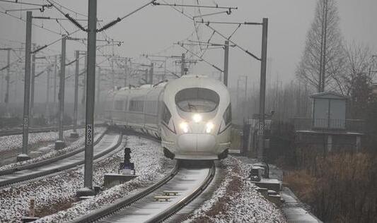 受雨雪天气影响 长三角铁路部分高铁列车晚点