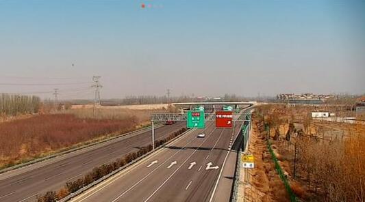 宁夏解除境内18个高速交通管制 近期局地大风注意防范