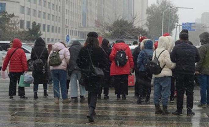 中东部雨雪带来降温 南方创纪录高温将下降