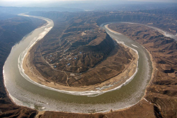 黄河沿岸灌溉区引水12亿立方 灌溉1100万亩农田保障春耕