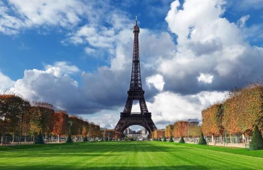 巴黎平均气温和降水量是多少 法国巴黎一年四季的气温情况