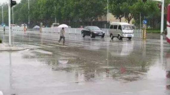 未来三天广东持续多雨雾 局地气温均在22℃左右