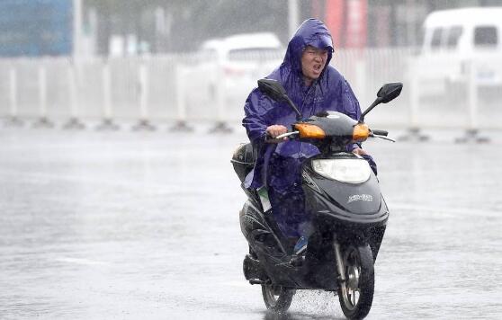 江西赣北赣中雨水明显 南昌气温下降仅有16℃