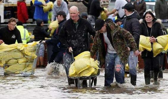 英国2月降雨量刷新新纪录 超过1000所房屋被洪水淹没