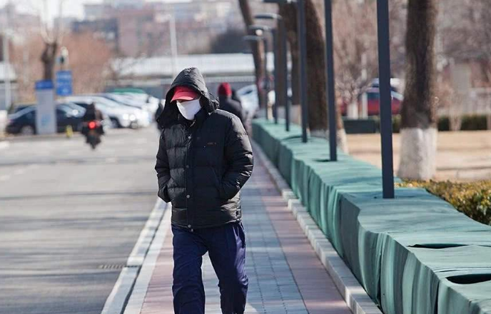 北京大风蓝色预警生效中 最低温仅-3℃昼夜温差扩大
