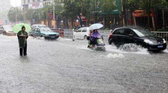 江西多地出现中雨或雷雨 南昌局地最高气温跌至16℃