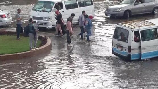 埃及强降雨造成20人死亡 学校关闭国家进入紧急状态