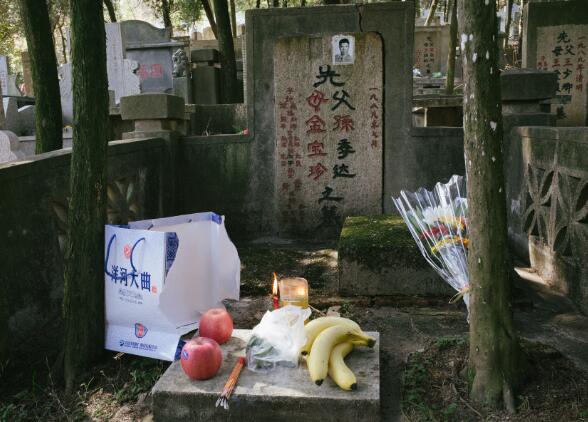 清明节上坟花束一般包多少朵 清明节扫墓用什么花