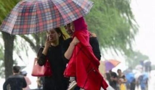 今日湖南湘中一带仍有小雨 长沙局地最高气温仅有17℃