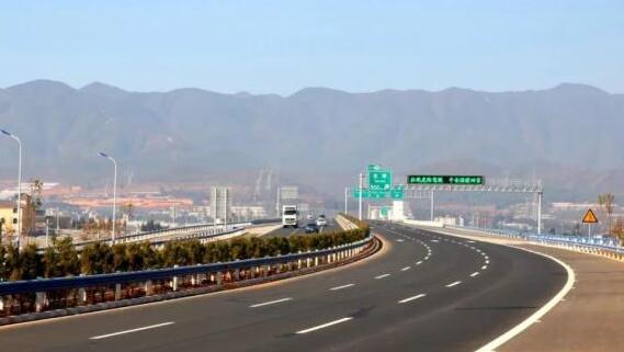 2020年清明上海高速免费吗 清明期间上高速注意事项