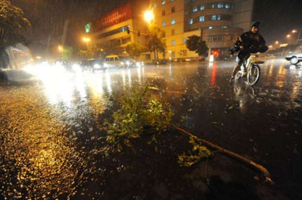 江苏今天多云为主 明起雷阵雨光临全省淮南中雨