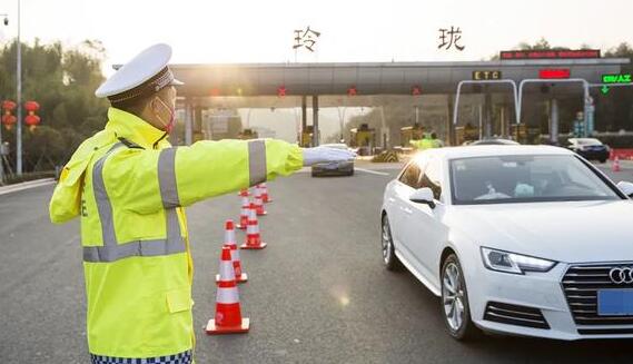 四川发布清明假期“两公布一提示” 这些高速临时交通管控