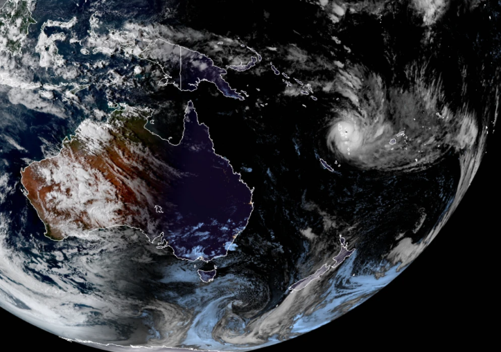 南太平洋现17级超强台风！热带气旋哈罗德横扫瓦努阿图