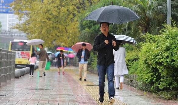 郑州局地昼夜温差相差14℃ 河南局地仍有小雨天气