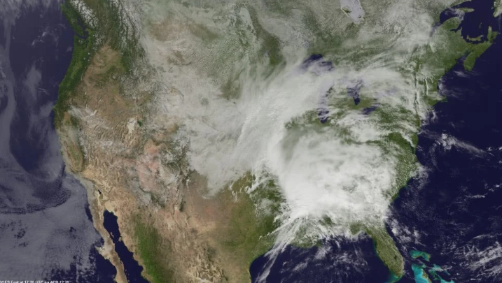 17级龙卷风袭击美国 美国多地被夷为平地