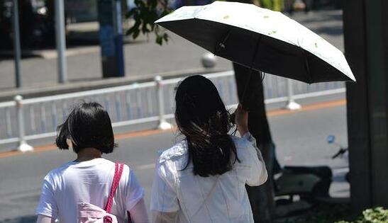 今日江苏依旧春光明媚气温24℃ 明起有新一轮强降雨来袭