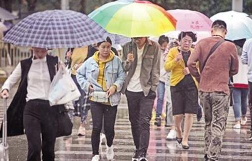 未来三天雨水覆盖陕西多地 局地平均气温下降4-6℃