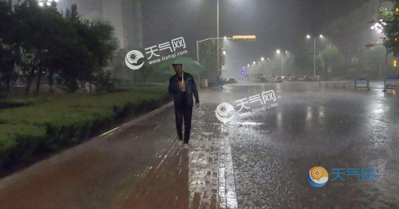 五一节后全国迎大范围降雨 大风降温如影随形