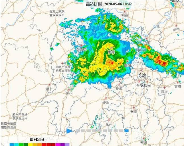 湖南发布暴雨预警 多地暴雨酿内涝雨水齐腰深