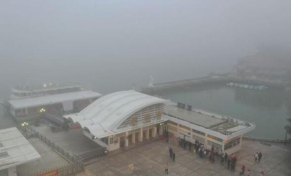 受海上浓雾影响 厦门多条海上客运航线停航