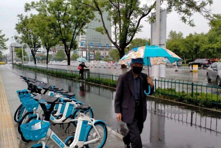 长江中下游强降雨来袭 江苏江西湖南多地大暴雨