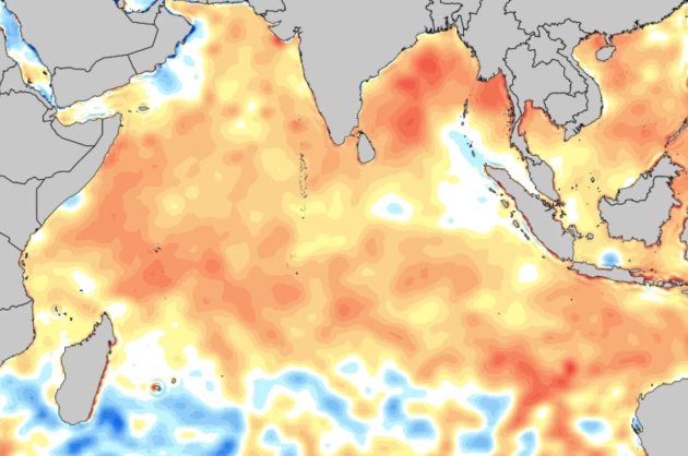 印度以东海水32℃是怎么回事？千万千万别来台风