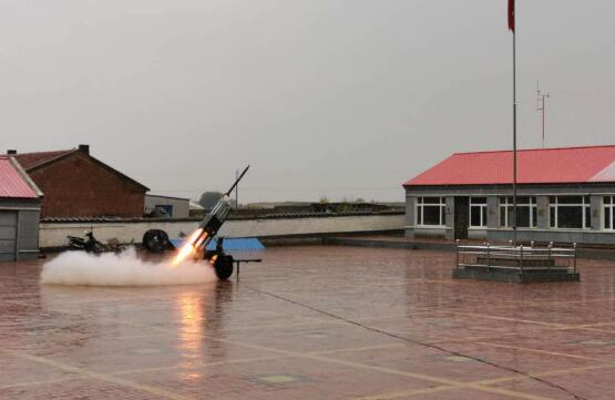 吉林多地开展人工增雨解干旱 共计发射火箭弹52枚