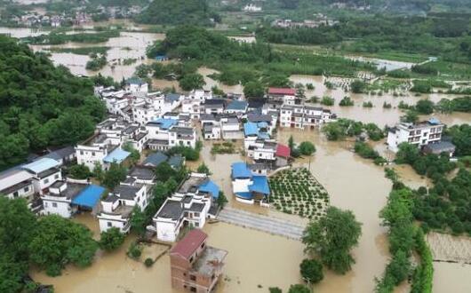 广西桂西桂南一带大到暴雨 局地最高气温可达34℃