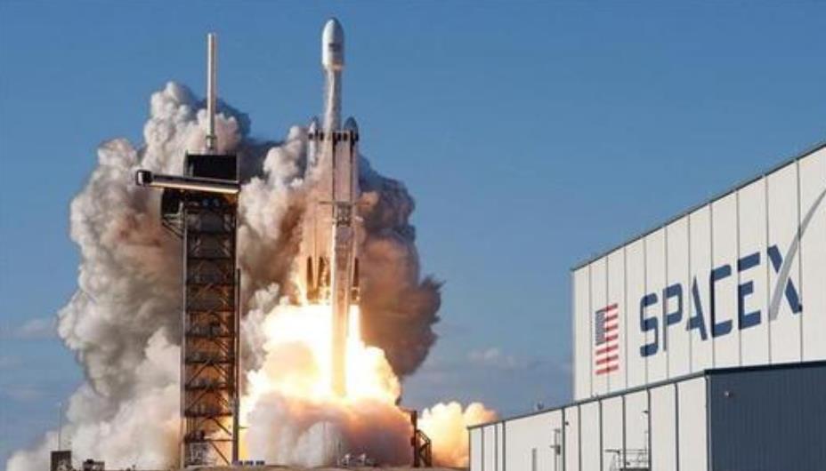 SpaceX商业载人航天发射任务推迟到30日：天气原因