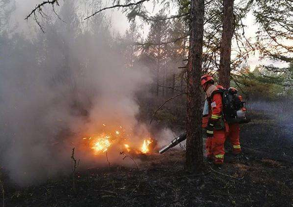 大兴安岭森林火灾最新消息：消防员已对着火点合围