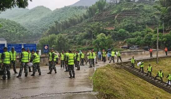 浙江持续阴雨最高气温30℃以下 局地山洪城乡积涝多发