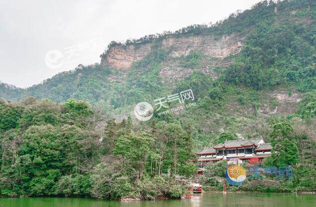 夏天成都有什么好玩的地方 夏季成都周边凉快好玩的地方