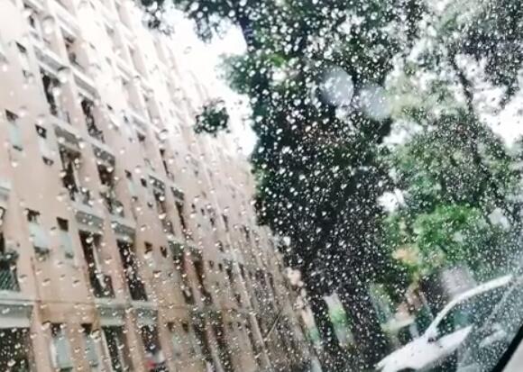 广东暴雨红色预警停课吗 一般暴雨什么信号停课