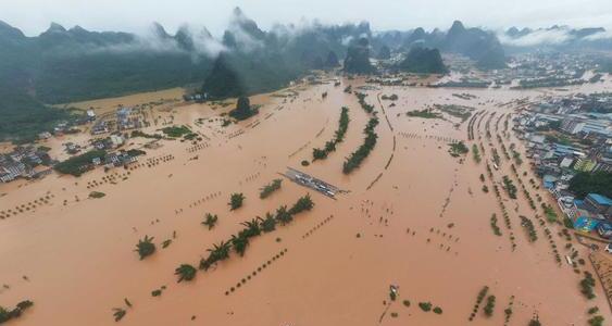 桂林暴雨持续63万余人受灾 直接经济损失178032余万元