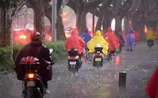 冷空气来袭山东暂别高温 济南雷阵雨气温仅27℃