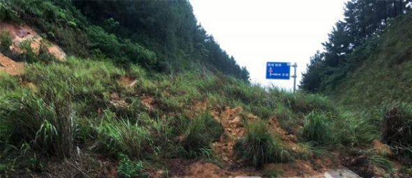 广西桂林强降雨最新消息 多条公路因暴雨被迫中断