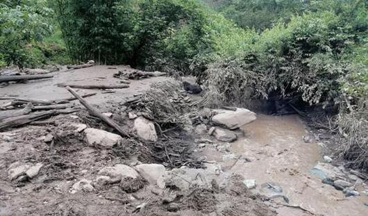 凉山州木里县境内发生泥石流灾害 当地8户386人及时转移无伤亡