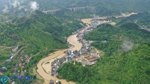 重庆酉阳遭受最大降雨 房屋道路不同程度受损