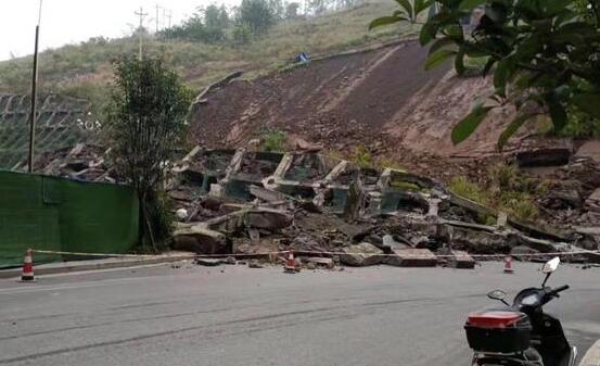 四川继续发布暴雨蓝色预警 这些地方发生地质灾害风险较高