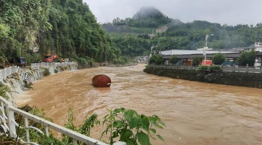 贵州发布山洪灾害风险预警 毕节遵义局部大暴雨