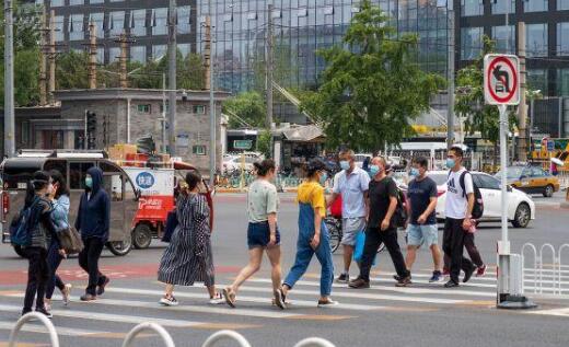 今日广东天气晴热气温35℃ 午后多地伴有雷阵雨天气